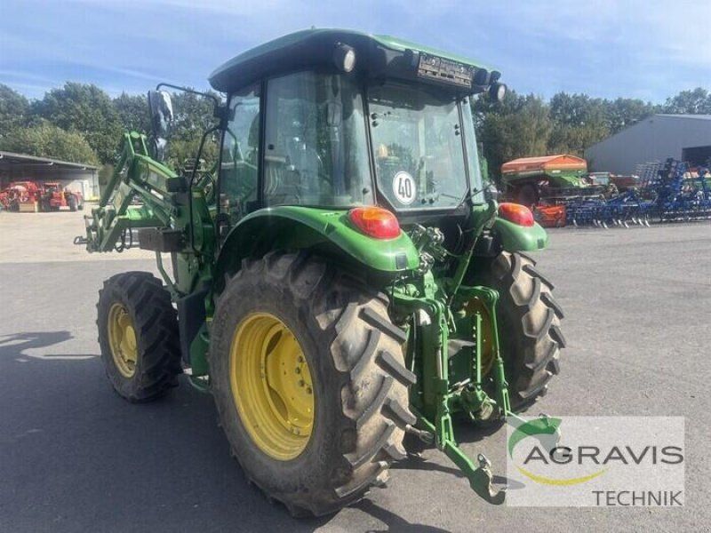 John Deere 5075 M