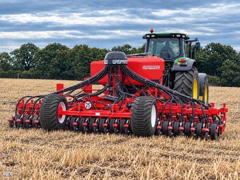 Maschio Gigante Pressure 600 UN 6 metre working width, pneumatic dir