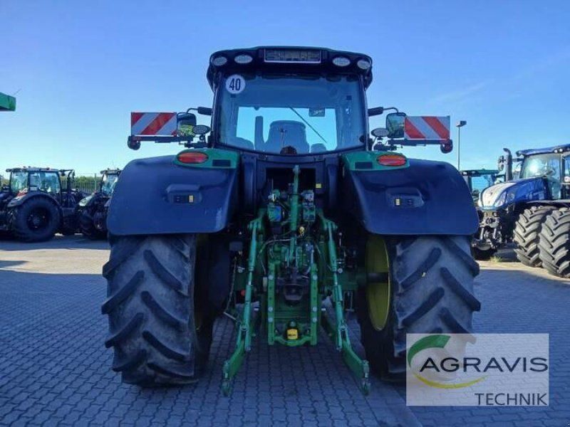 John Deere 6175R