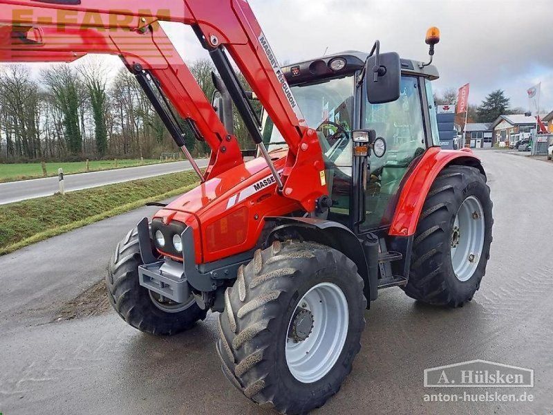 Massey Ferguson 5435 mit frontlader