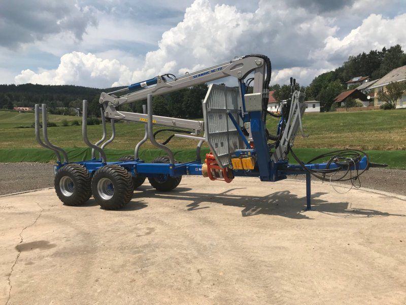 Scandic ST-10S Rückewagen 13t 7,9m Kran 550kg Hubkraft Druckluft