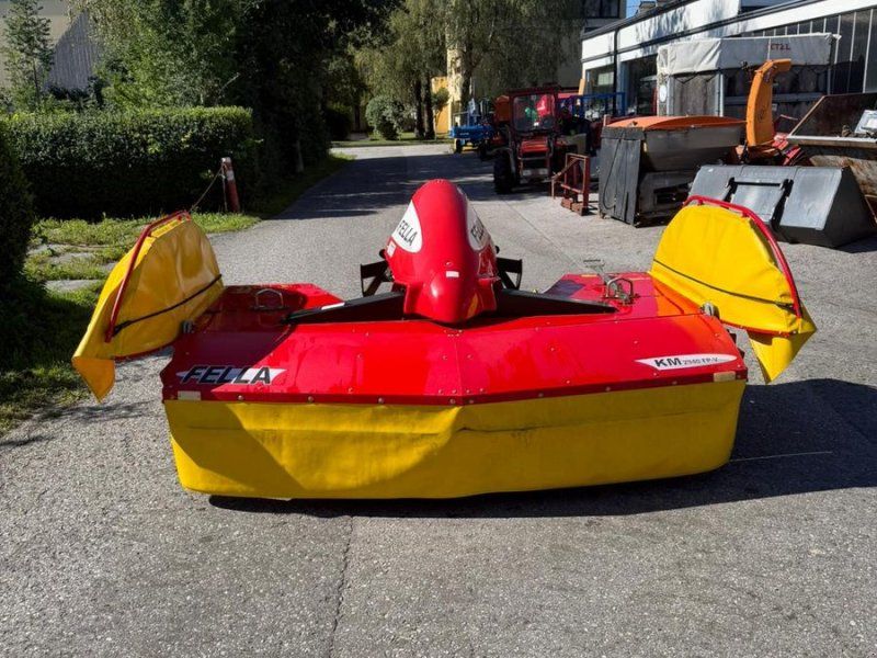 Fella KM 2940 FP-V