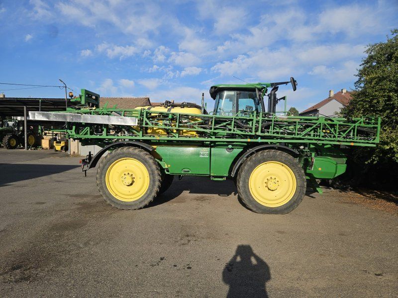 John Deere R4040i