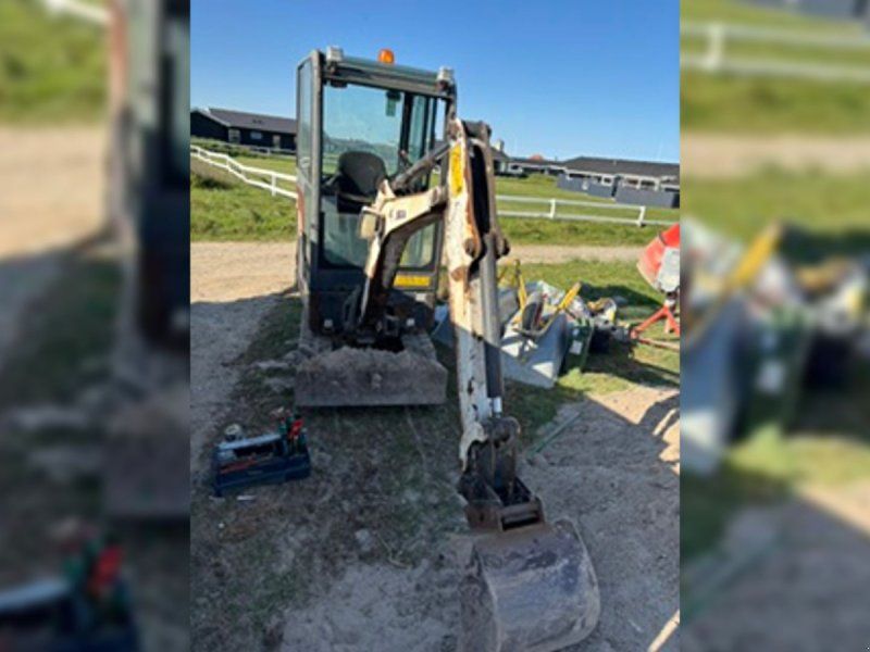 Bobcat E17
