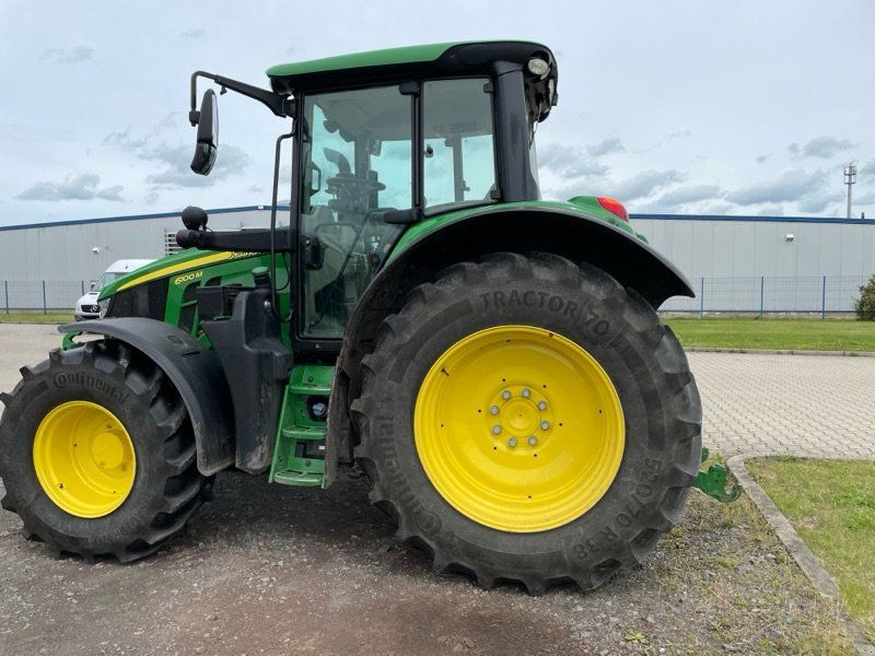 John Deere 6100M
