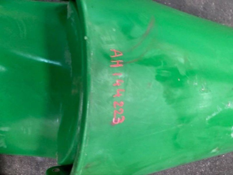 John Deere Capot et Pointe
