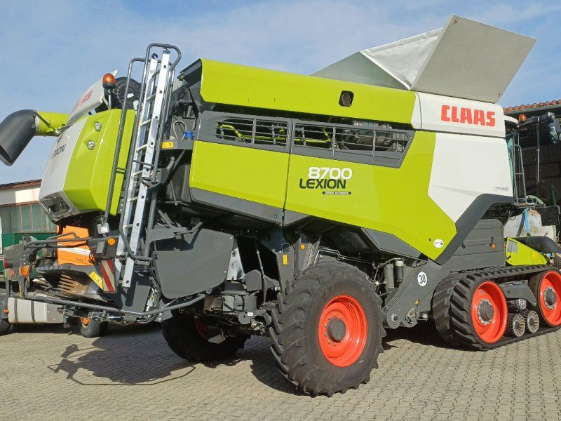 Claas Lion 8700 TT Terratrac + V1080