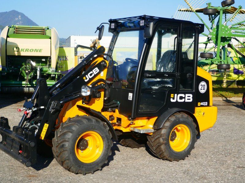 JCB 403 Agri