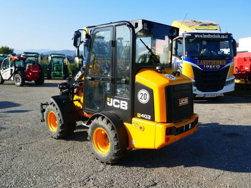 JCB 403 Agri