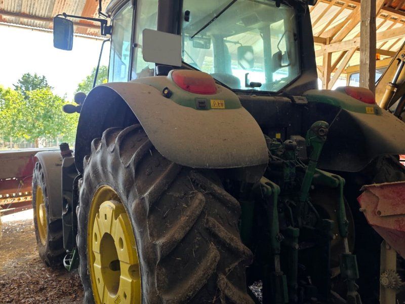 John Deere 6155M