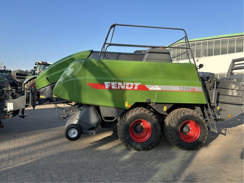 Fendt 1290 XD Raffer TD Quaderballen