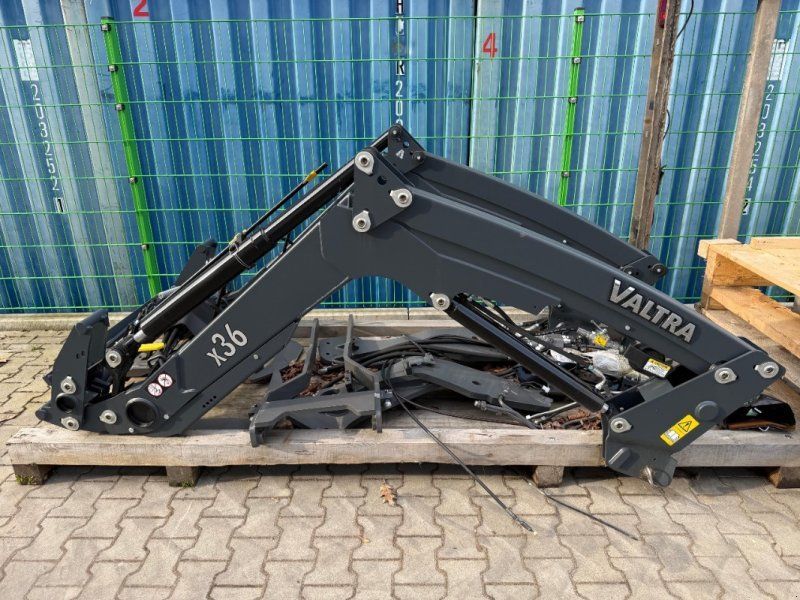 Valtra Alö VX 36 Euro Komplett