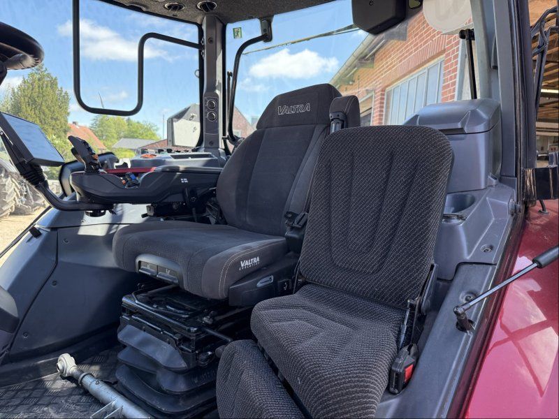 Valtra Q 265