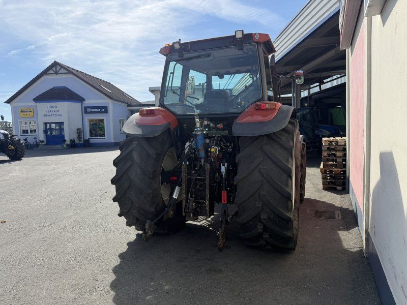 New Holland M 135/8360