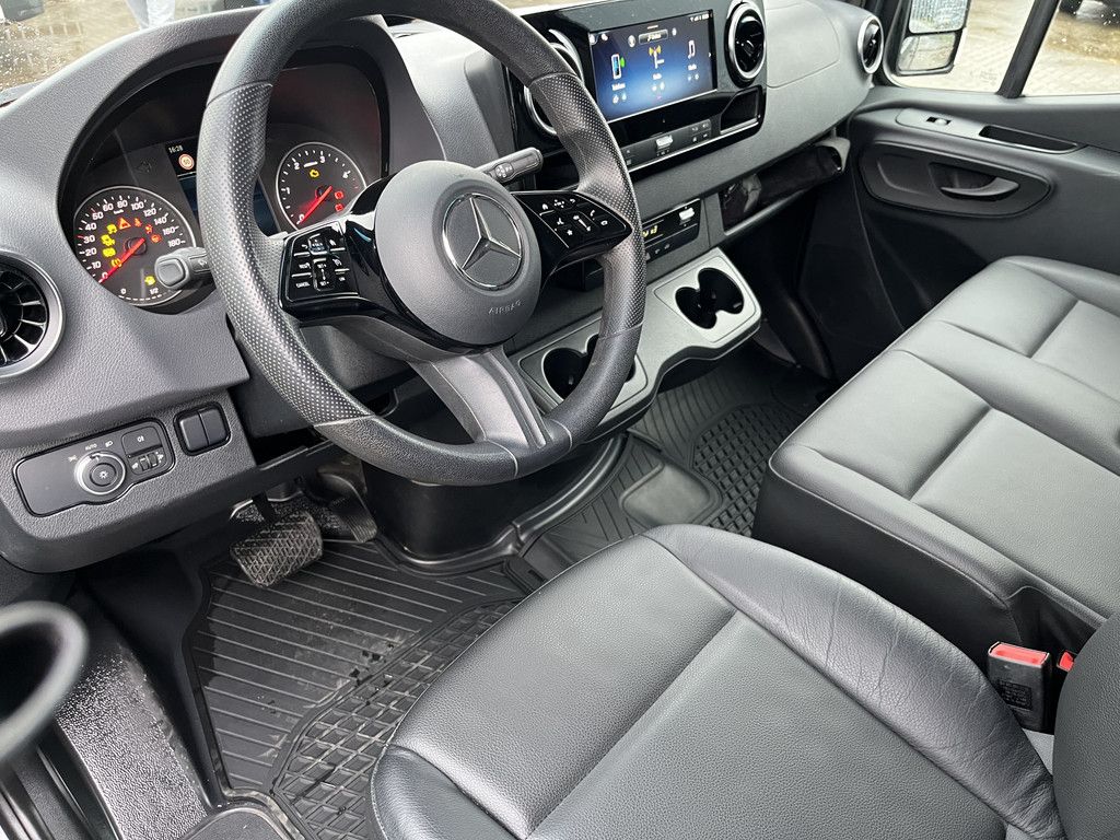 Mercedes-Benz Sprinter 317 CDI L2 RWD DC 7 PERS. Automaat Open Laadbak / Euro 6 / Airco / Cruise Control / Trekhaak / Camera / 16.200 KM !!