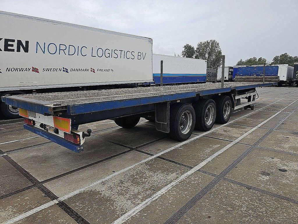 GROENEWEGEN DRO-14-27 twistlocks bpw nl tr