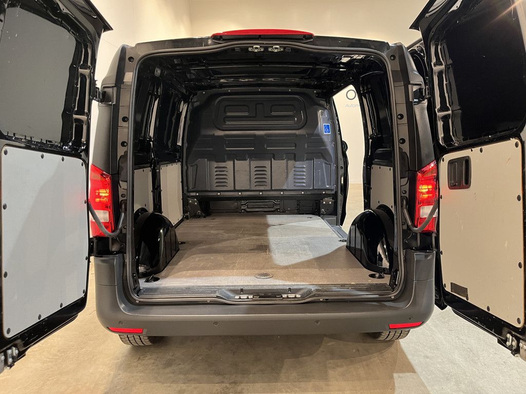 Mercedes-Benz Vito 116 CDI L1 RWD / Euro 6 / Airco / CarPlay / Camera / Cruise Control / 3-Zits