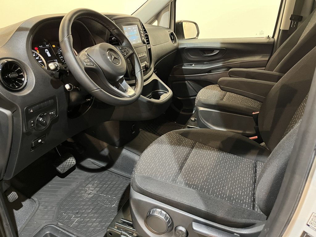 Mercedes-Benz Vito 116 CDI Lang RWD Automaat / Euro 6 / Airco / CarPlay / Camera / Cruise Control / Trekhaak / 3.800 KM !!!