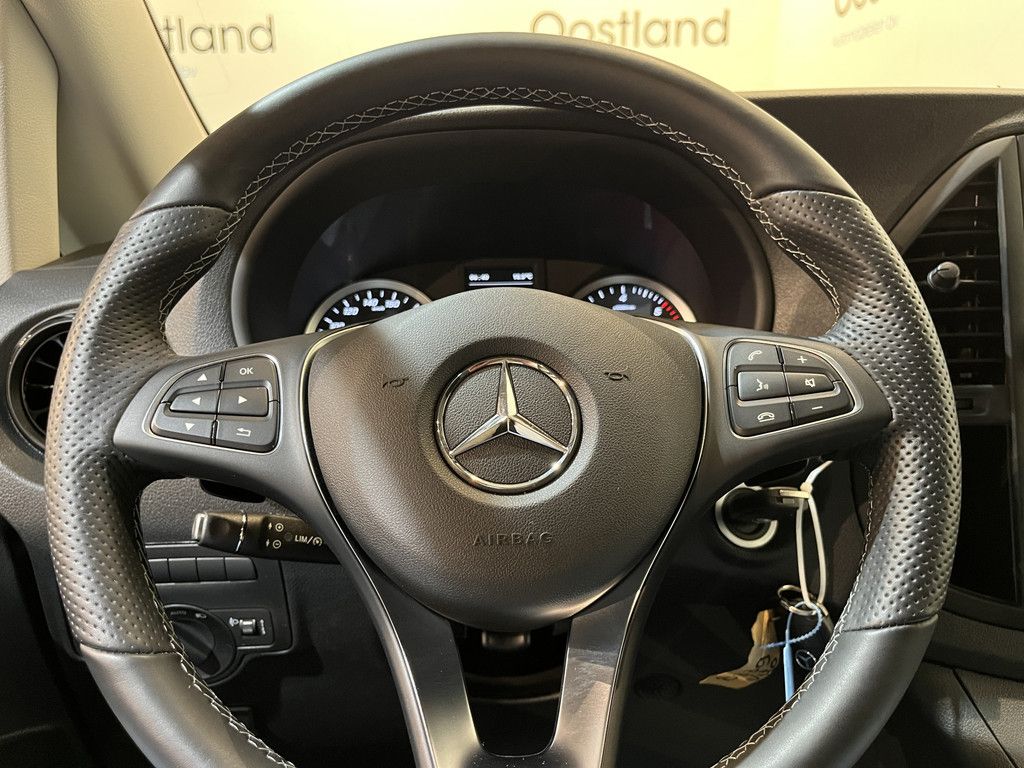 Mercedes-Benz Vito 116 CDI Lang RWD Automaat / Euro 6 / Airco / CarPlay / Camera / Cruise Control / Trekhaak / 3.800 KM !!!