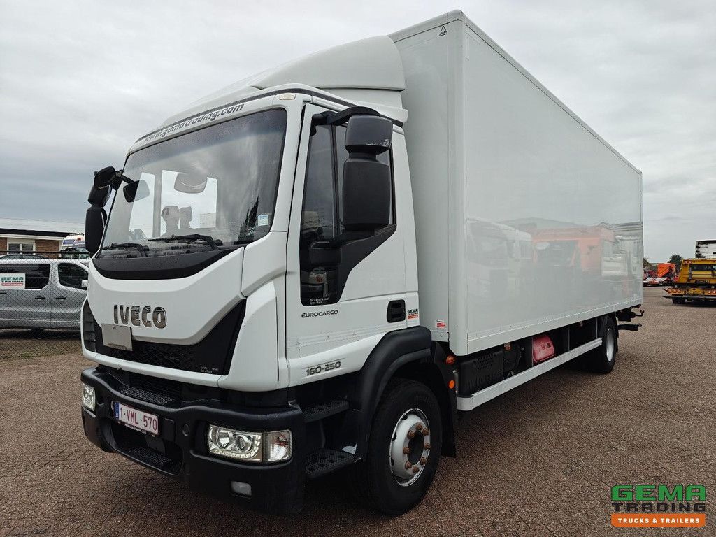 Iveco Eurocargo 160-250 4x2 Tageskabine Euro6C – Geschlossener Kastenaufbau 7,7 m + Ladebordwand 2000 kg – Seitentür – SmartTachoV2 – TÜV bis 01/2027