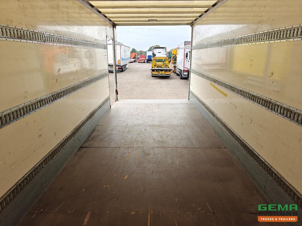Iveco Eurocargo 160-250 4x2 Tageskabine Euro6C – Geschlossener Kastenaufbau 7,7 m + Ladebordwand 2000 kg – Seitentür – SmartTachoV2 – TÜV bis 01/2027