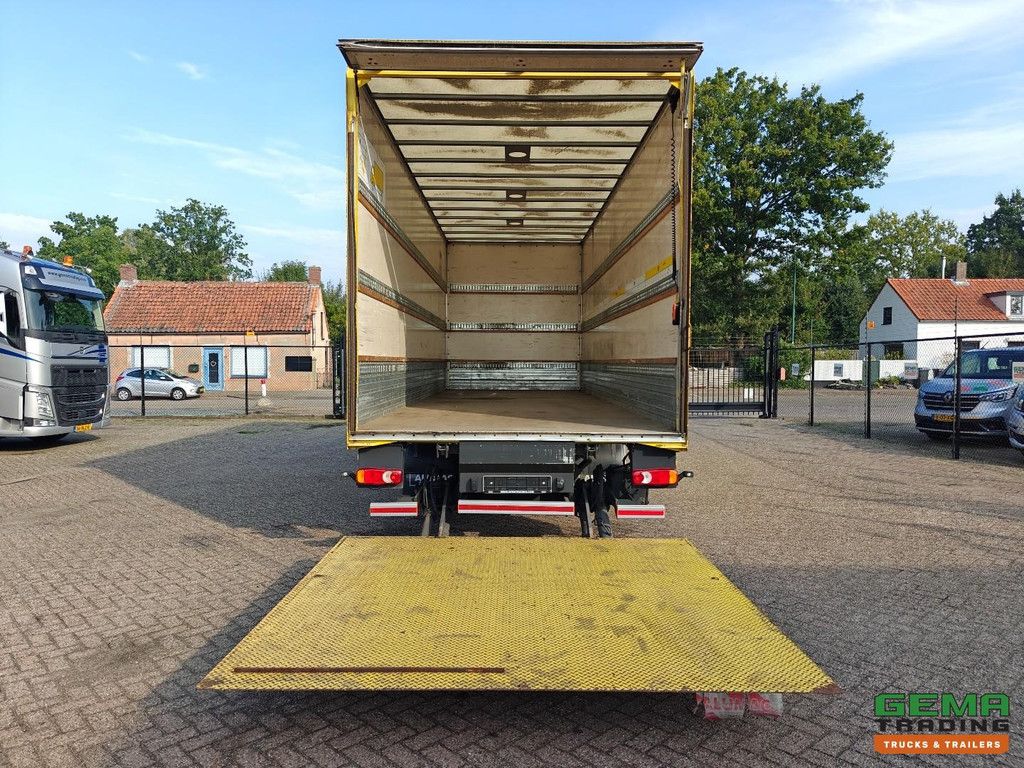 Volvo FL 240 4x2 DayCab Euro4 – 6 Zylinder – 12 t – Kastenaufbau 7,7 m + Ladebordwand 2000 kg – Belgische Zulassung