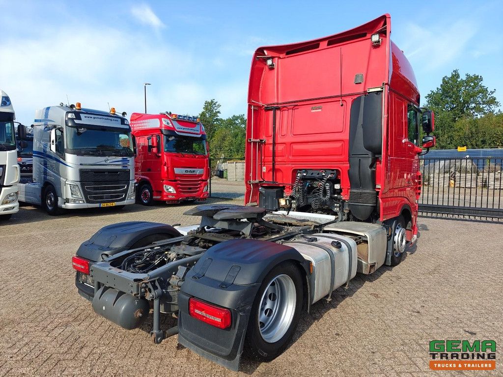DAF XF 530 FT 4x2 SuperSpaceCab Euro6C - Retarder - Air-operated Lifting Plate - Full Air - SmartTachoV2 - German Registration