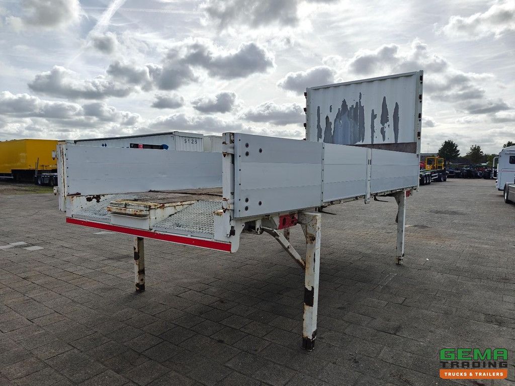 Krone WP73 LF4-BW 5.65m Swap Box with Loading Ramps - Support Legs - ALU Side Panels - Tie-down Eyes - Double Twistlocks