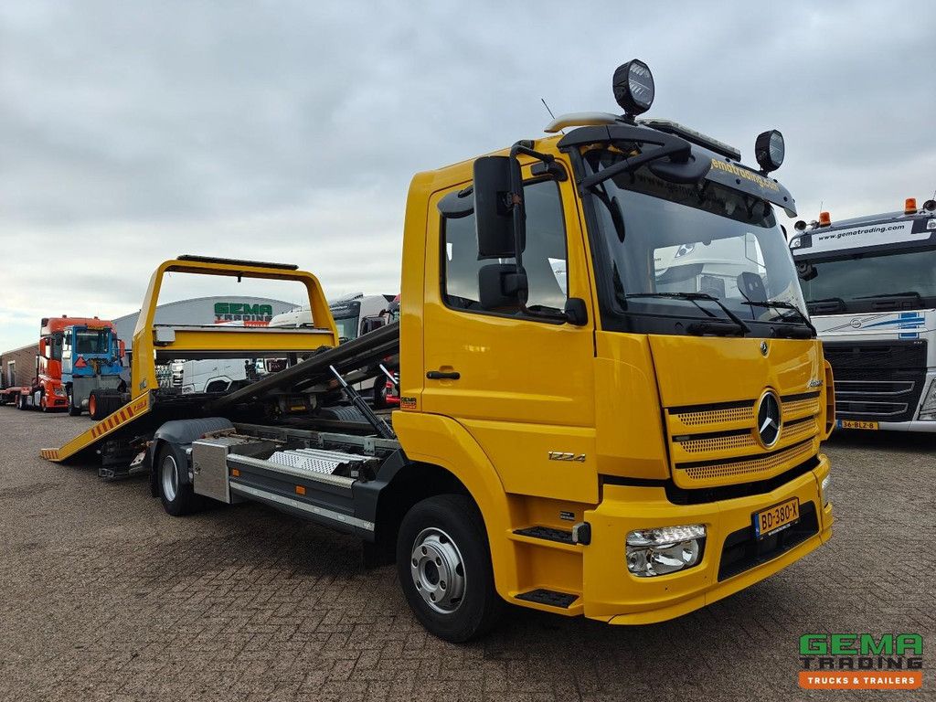 Mercedes-Benz Atego 1224 4x2 Day Cab (3 seats) Euro6 - Simplex 5T Jig + Double Winch + Stand 3000kg - 05/2027 MOT