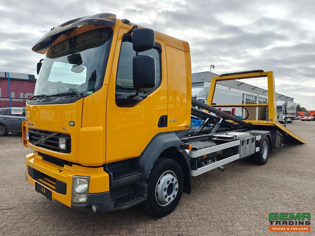 Volvo FL 240 4x2 Schlafkabine Euro 5 - 6-Zylinder - Thomas 12/5 t + Seilwinde 3,6 t + Brille 2000 kg - Navi - TÜV bis 03/2027