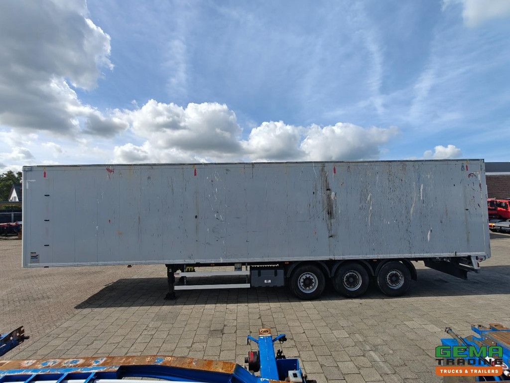 Knapen K100 92 m³ - Laufboden - Verzinktes Fahrgestell - 10 mm Boden - Fernbedienung - Valx-Scheibenbremsen