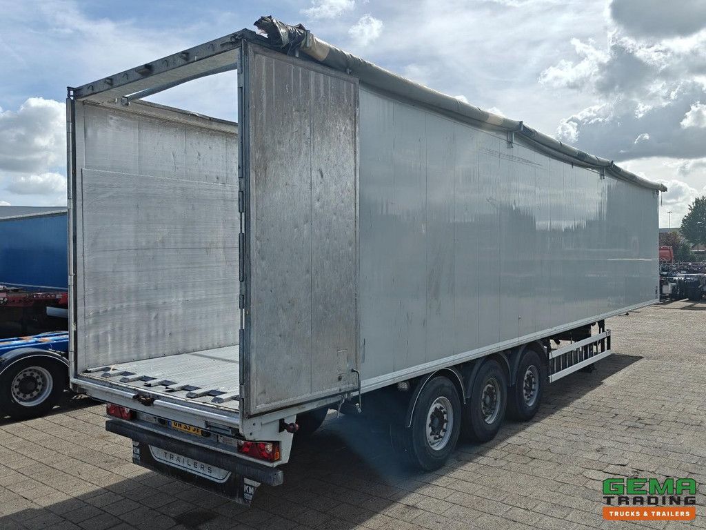 Knapen K100 92 m³ - Laufboden - Verzinktes Fahrgestell - 10 mm Boden - Fernbedienung - Valx-Scheibenbremsen