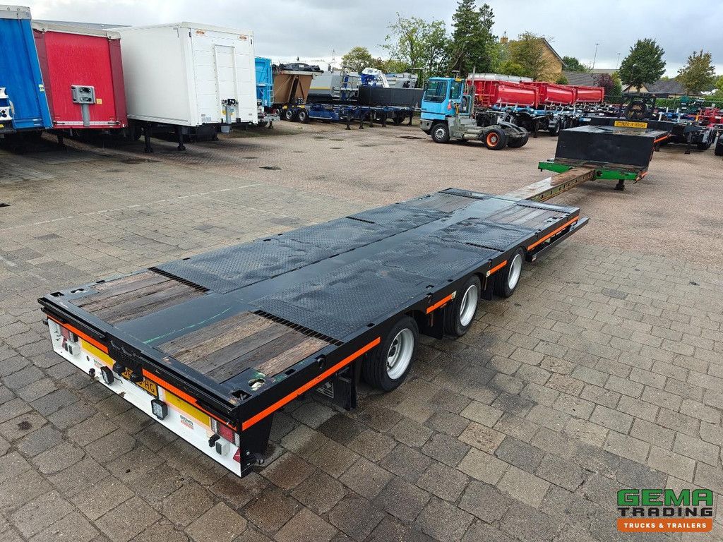 Nooteboom MCO 42 03V L Tieflader 12,4 m - 3-Achser mit Zwangslenkung - Fernbedienung - ausziehbar auf 5,8 m - lackierte Kofferaufbauten - Twistlocks