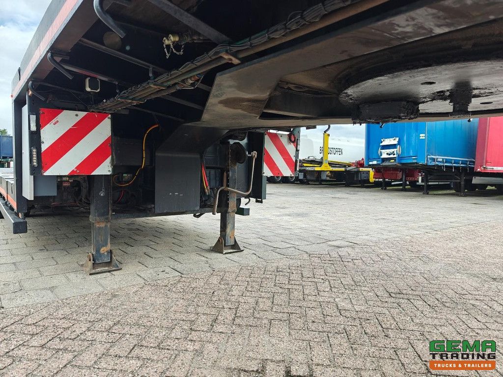 Nooteboom MCO 42 03V L Tieflader 12,4 m - 3-Achser mit Zwangslenkung - Fernbedienung - ausziehbar auf 5,8 m - lackierte Kofferaufbauten - Twistlocks