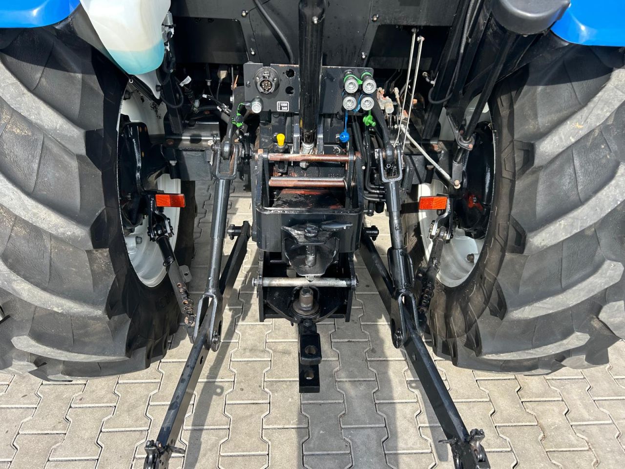 New holland TD5030