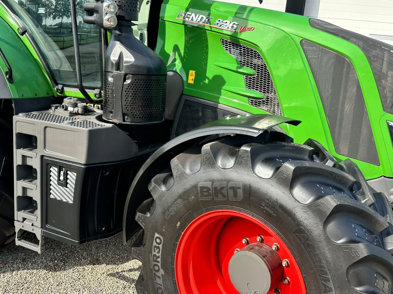 Fendt 826