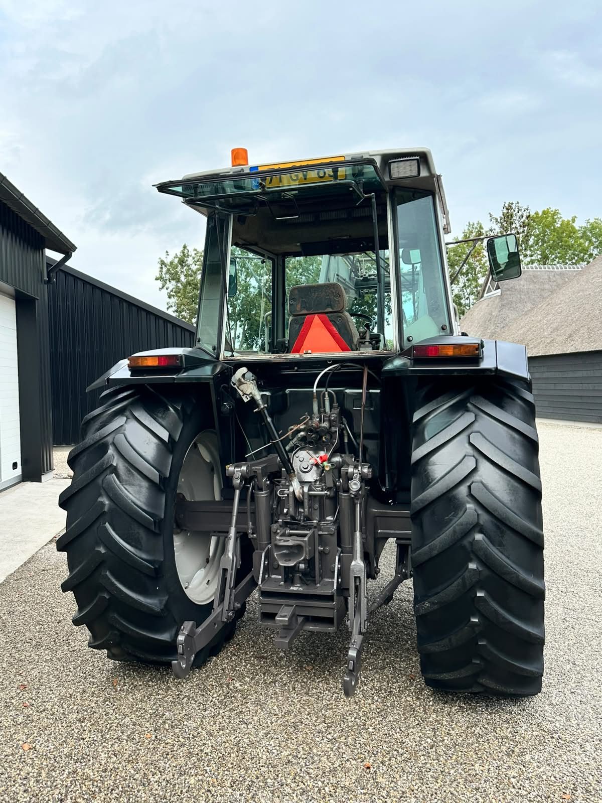 Massey Ferguson 3085