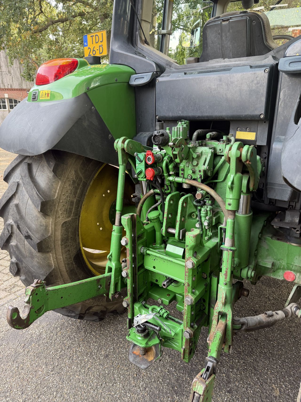 John Deere 6130