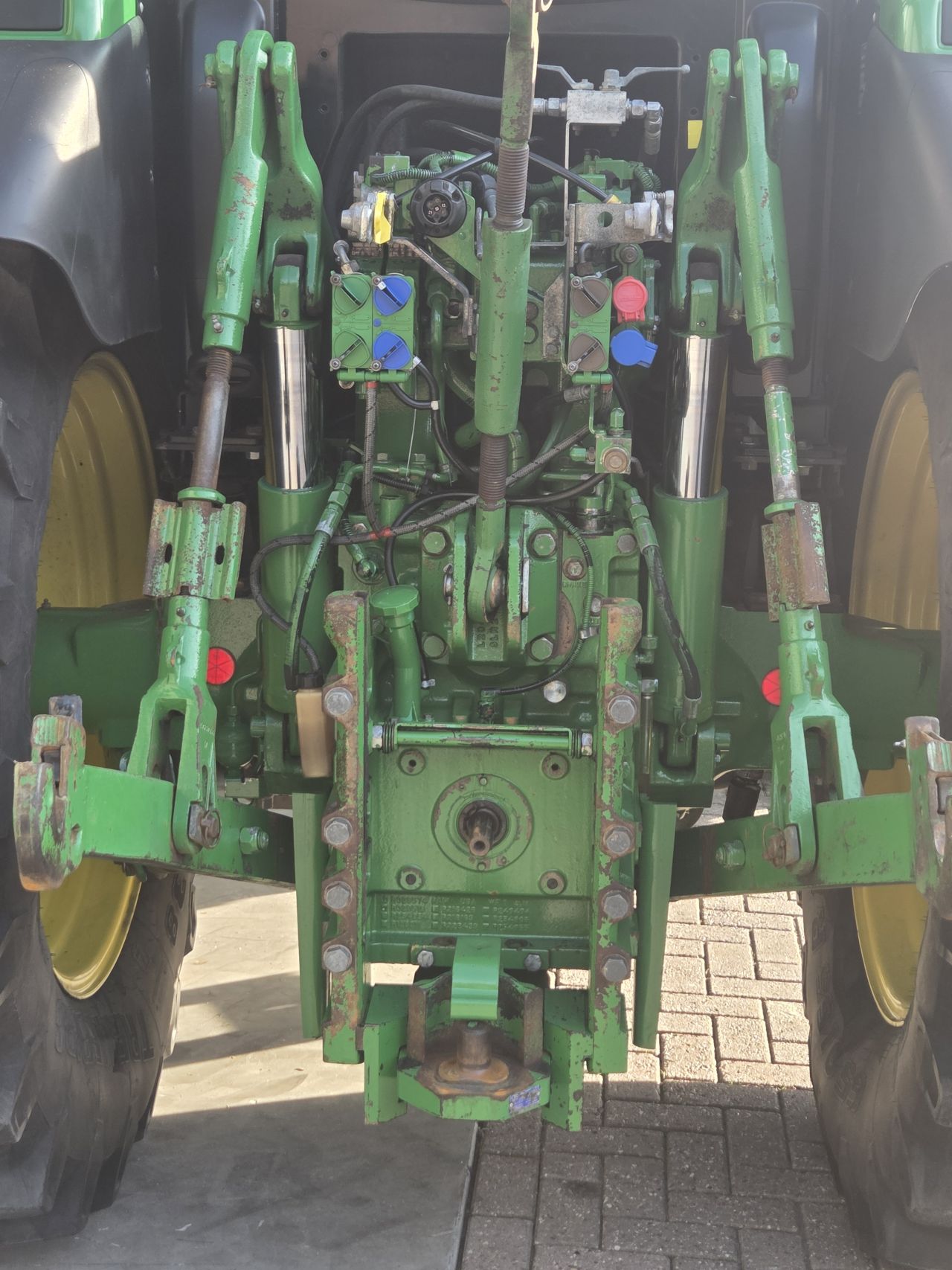 John Deere 6140R