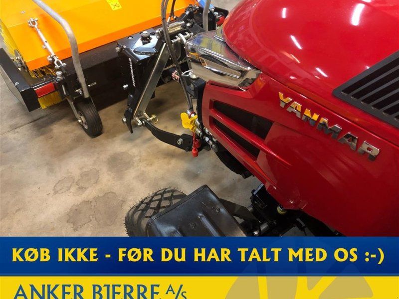Yanmar YT 235H 4WD inkl. frontlift med PTO og 130 cm GMR fejemaskine