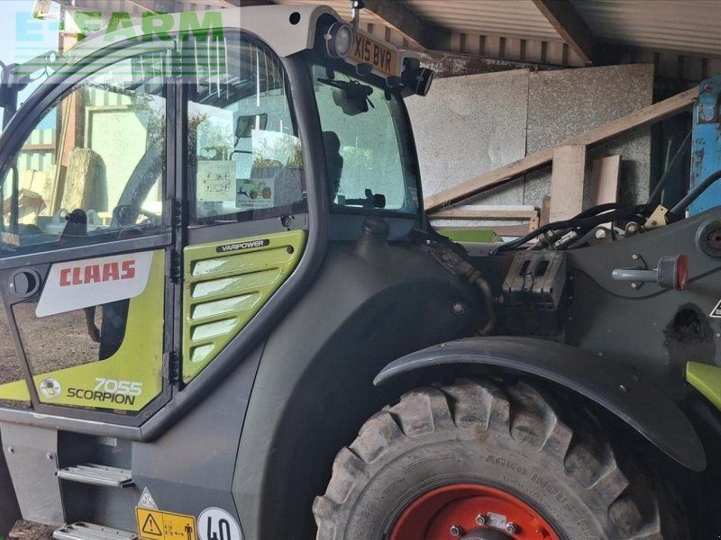 Claas SCORPION 7055