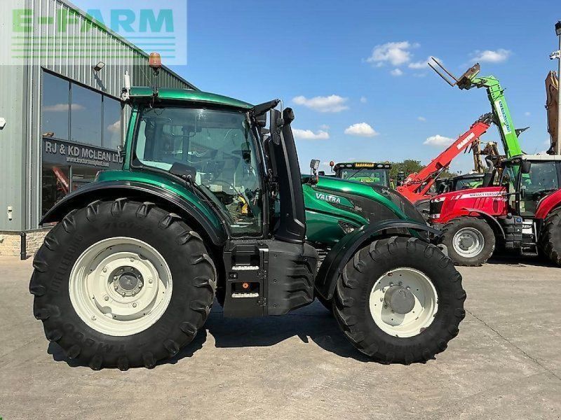 Valtra t254 versu (st26250)