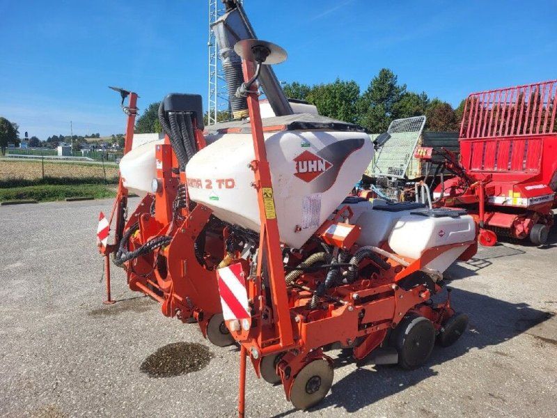 Kuhn Maxima 2