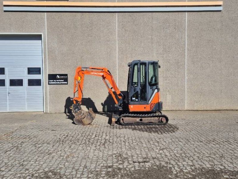 Hitachi ZX 22 U-2 CLR