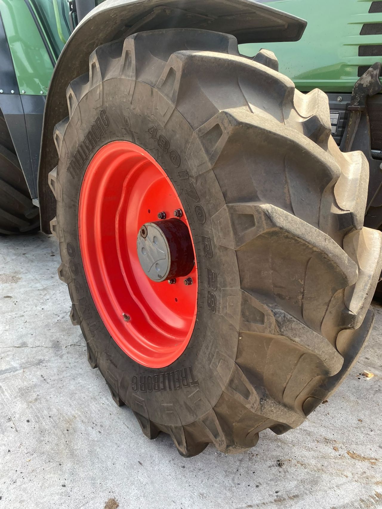 Complete set wielen 580/70 r38 480/70 r28