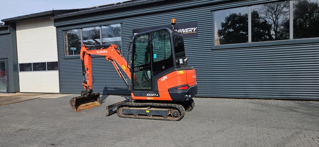 Kubota KX027-4