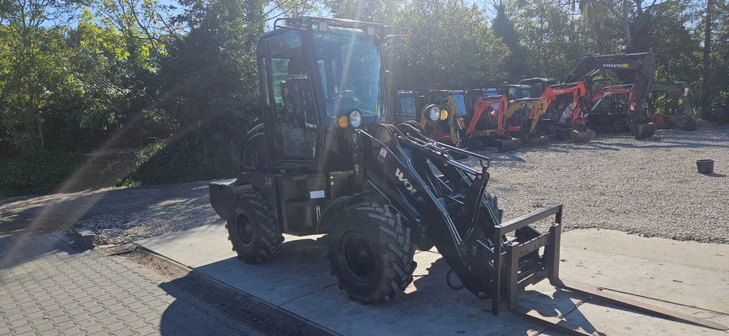 Wolf WL 120 loader