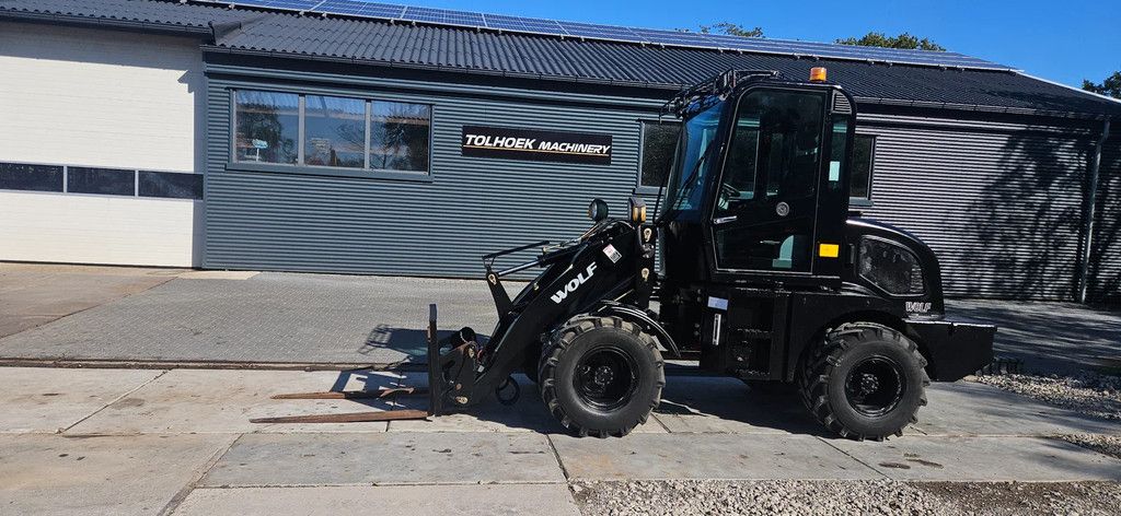 Wolf WL 120 loader