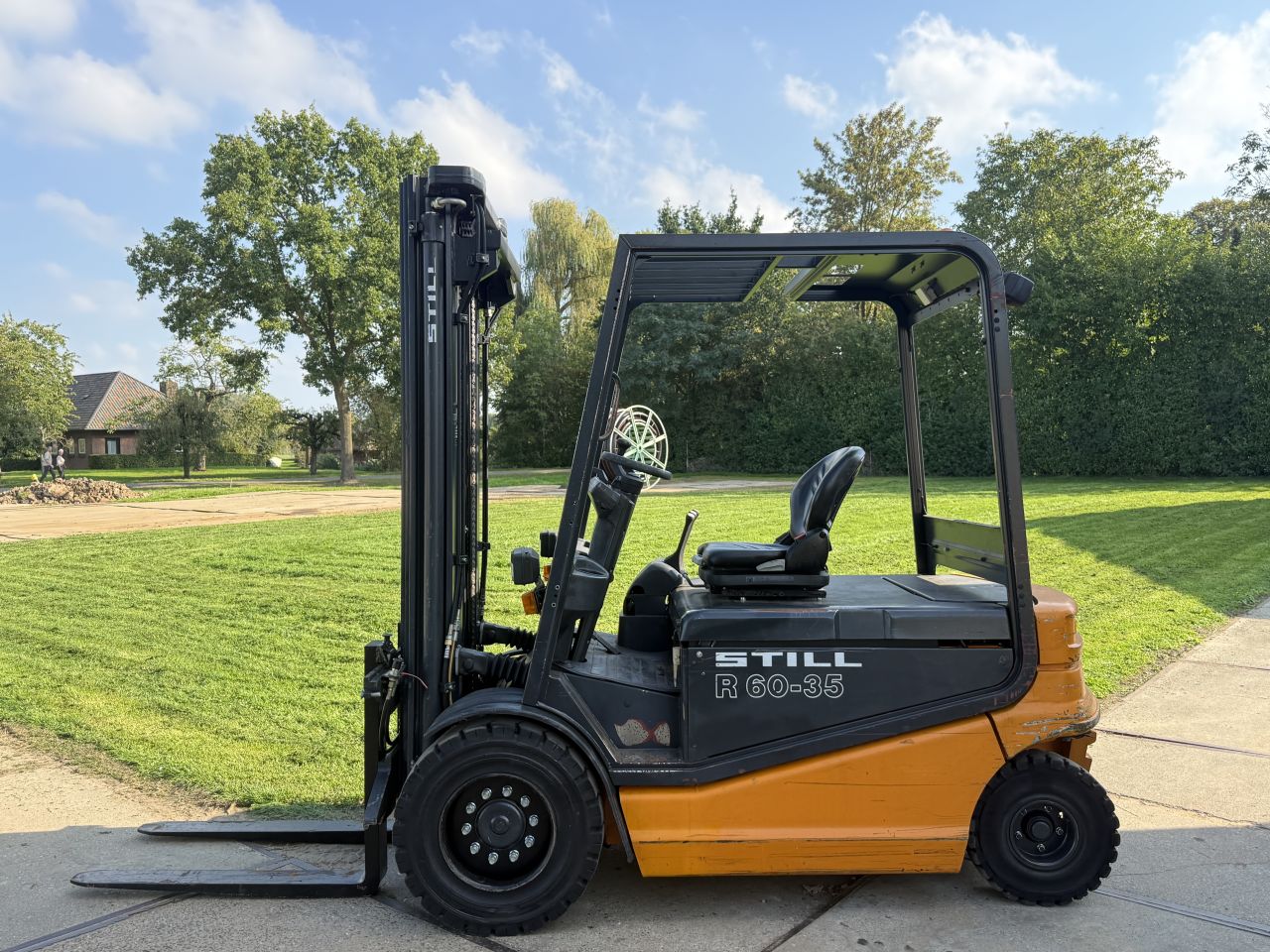 Still 3.5 tonner elektrische heftruck 3-delig 4 ventielen