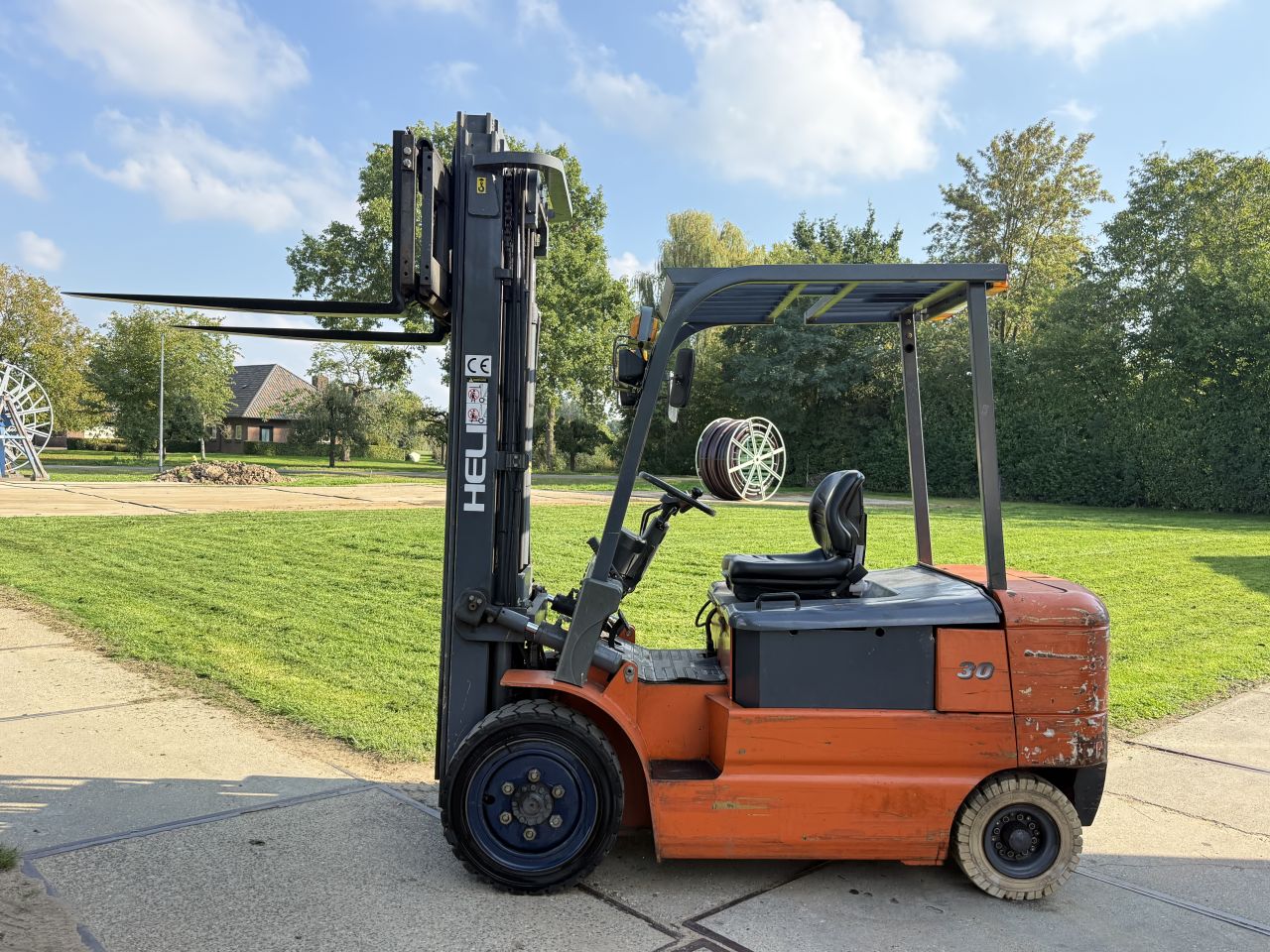 Heli 3000KG elektrisch triplo 5.4M freelift Sideshift 1800uur!!